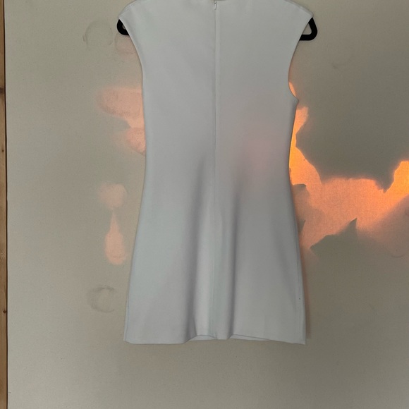 STUNNING CREAM WHITE COCKTAIL DRESS CAP SLEEVE W ASYMMETRICAL COLLAR - Picture 2 of 6